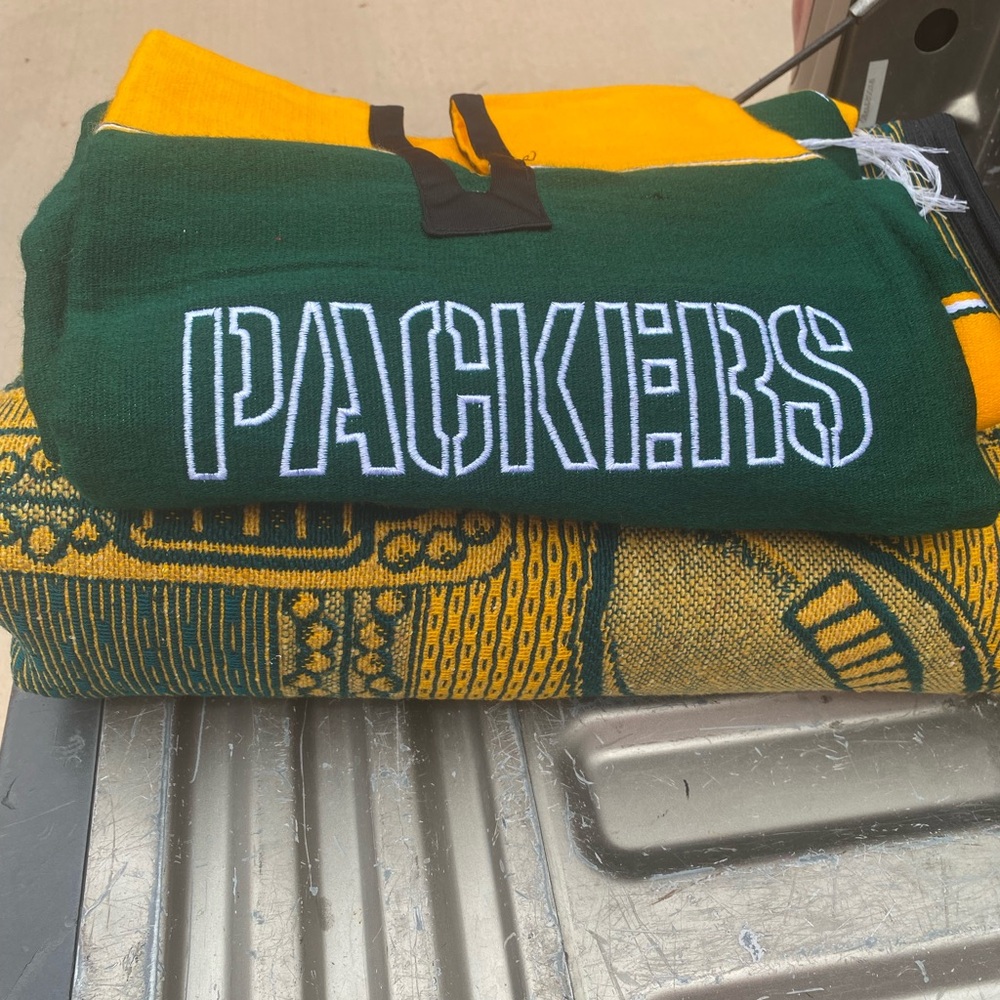 Green and Yellow Packers Blanket